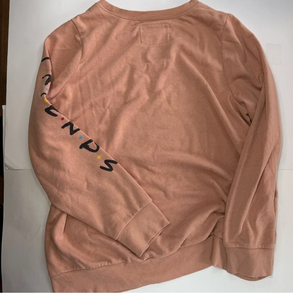 Friends crewneck, peach color, size 0 (equivalent to L) - Picture 3 of 3